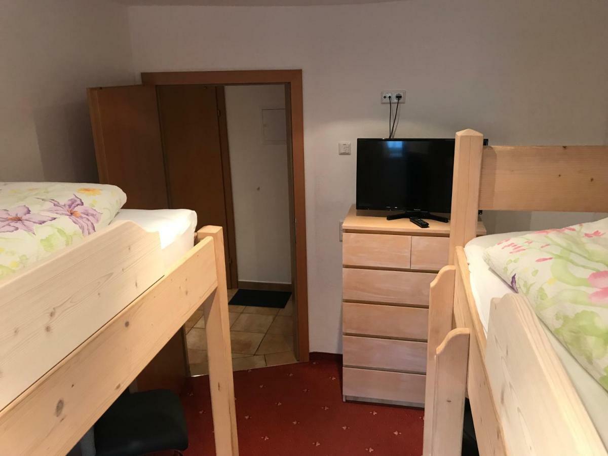 Ferienwohnung Julia Бриксен-им-Тале Экстерьер фото